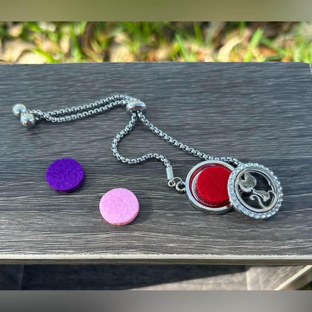 Cat Essential Oil Diffuser Bracelet Includes Essential Oil